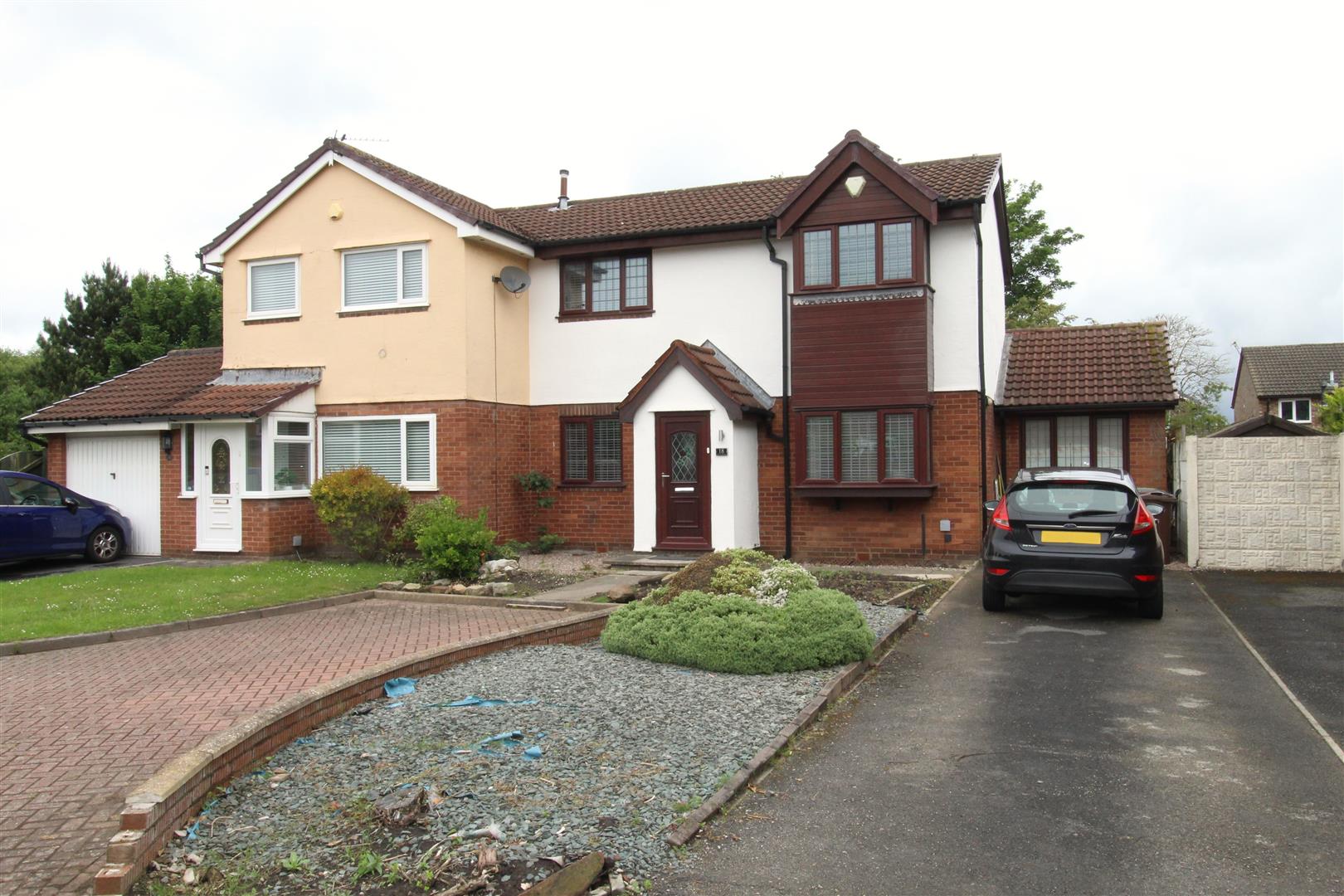 Available Properties Estate Agents, Aintree, Liverpool Grosvenor Waterford Estate Agents Ltd